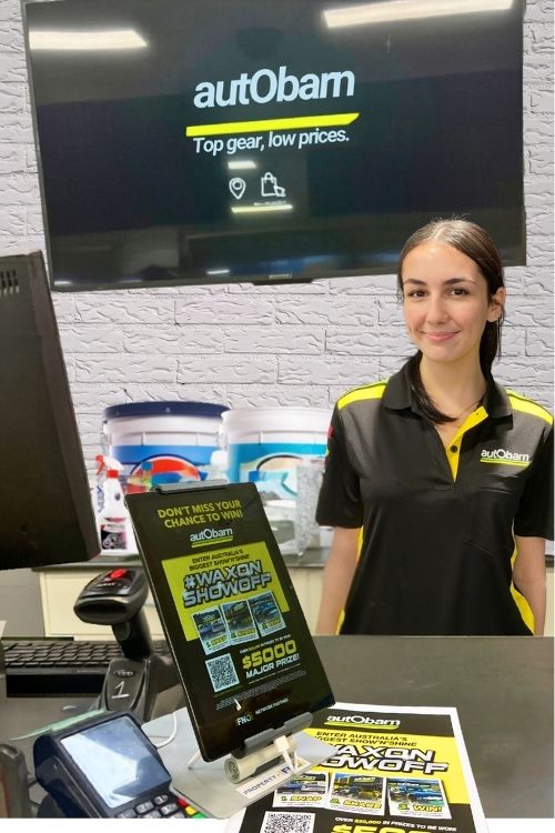 Autobarn Cairns digital advertising screen example